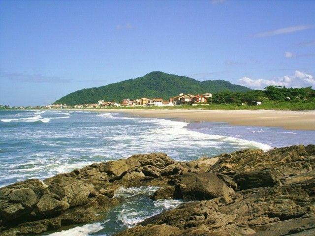 Apartamento Com Churrasqueira Para 6 Pessoas Villa Sao Francisco do Sul Esterno foto